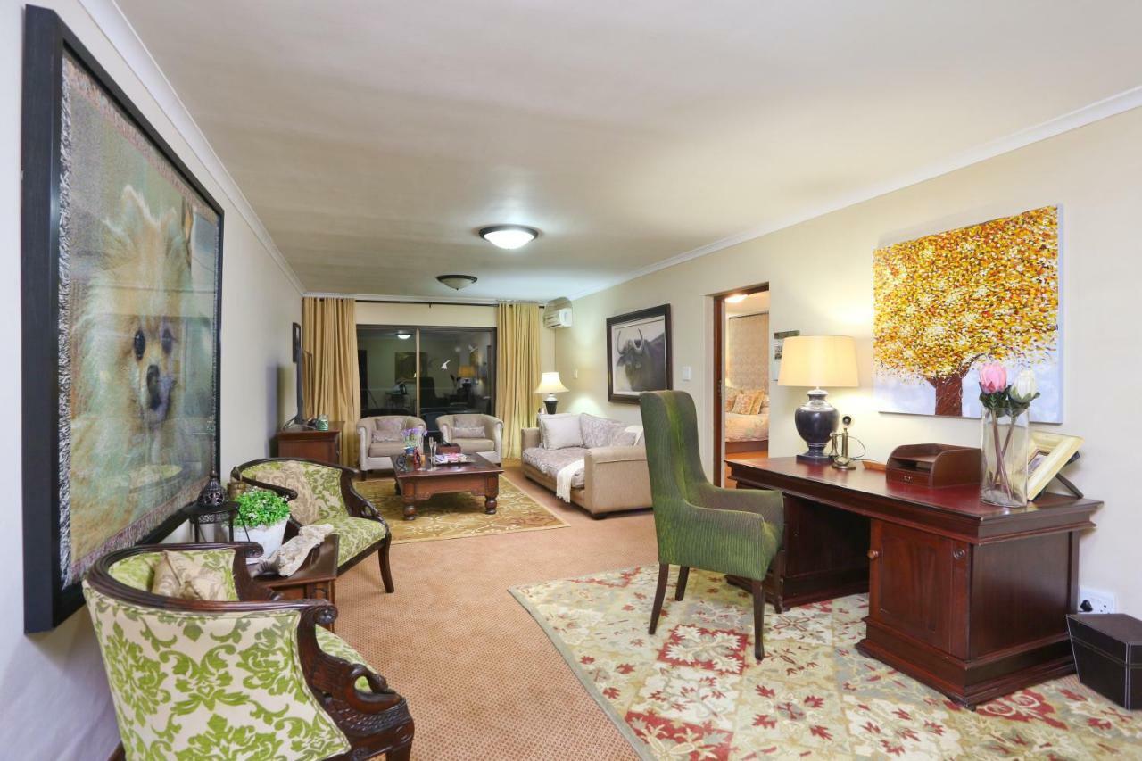 Shangri-La Manor (Adults Only) Hoekwil Экстерьер фото