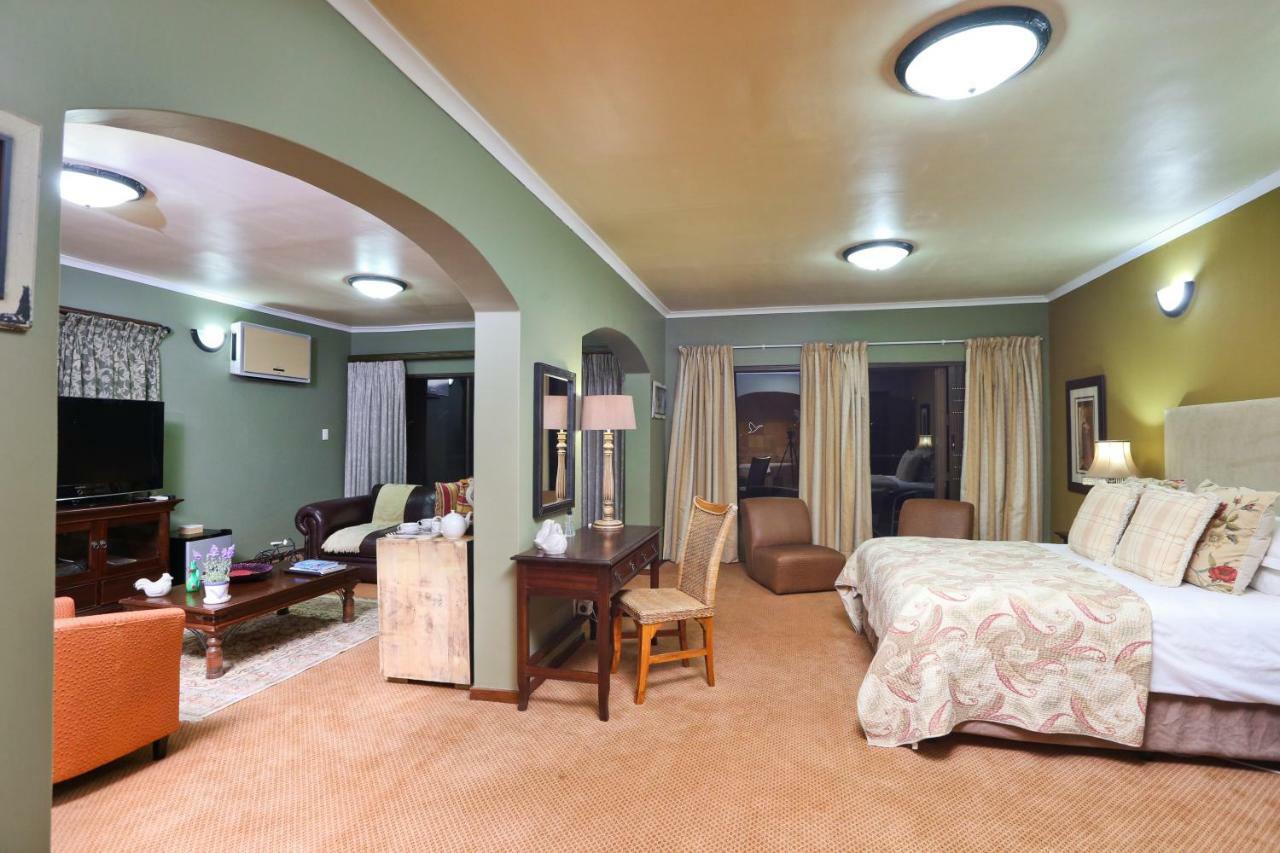 Shangri-La Manor (Adults Only) Hoekwil Экстерьер фото