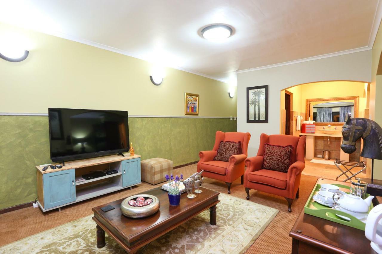 Shangri-La Manor (Adults Only) Hoekwil Экстерьер фото