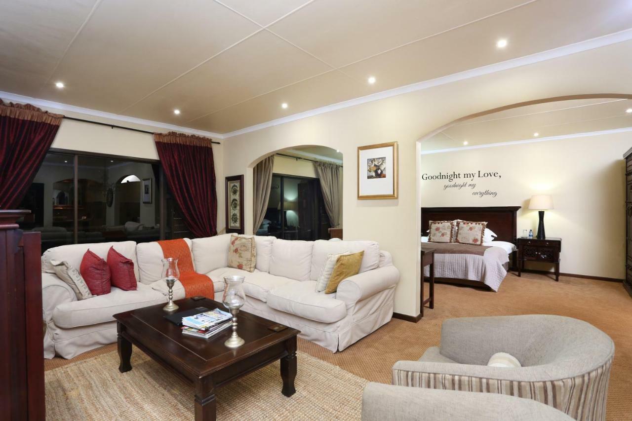 Shangri-La Manor (Adults Only) Hoekwil Экстерьер фото